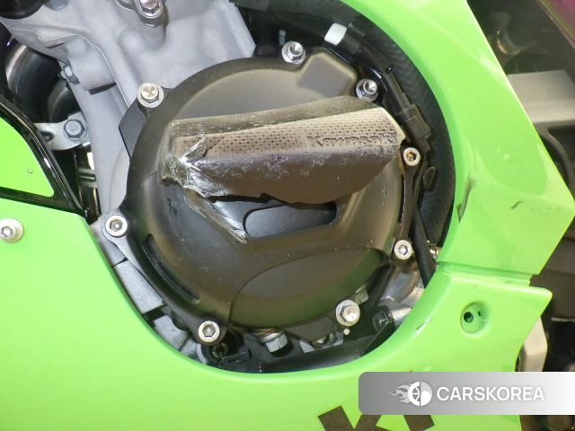 Engine photo
