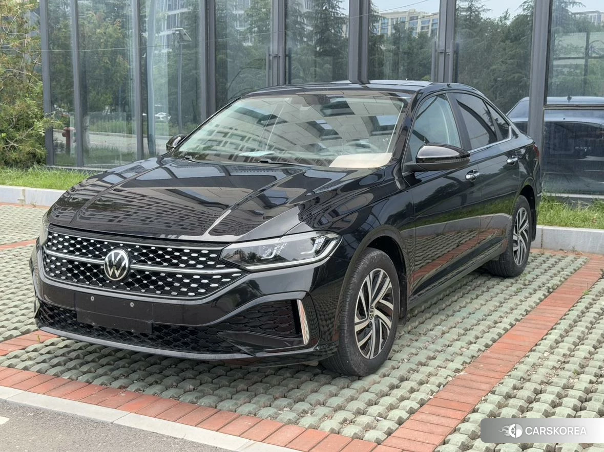 Volkswagen Lavida 2022 Черный из Китая