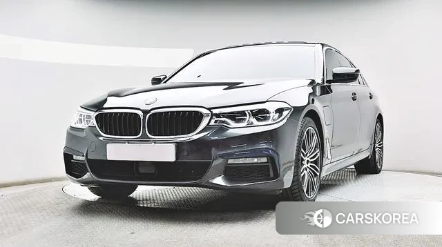 BMW 5 Series (G30) 2020 Серый из Кореи