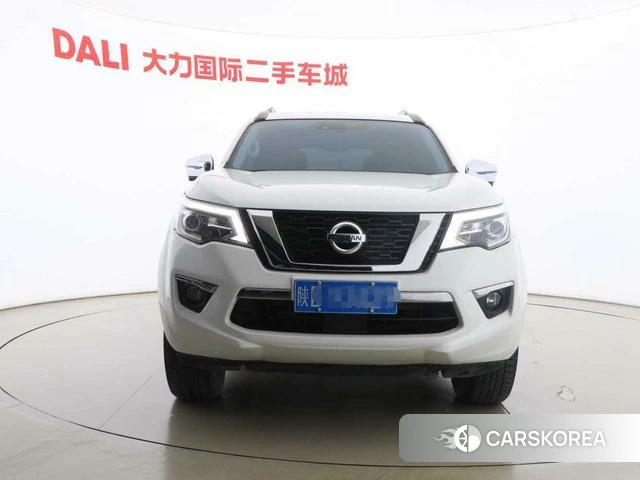 Nissan Tuda 2021 Белый из Китая