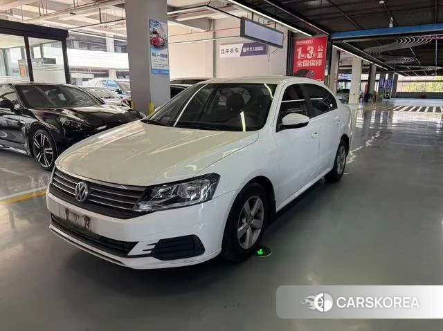 Volkswagen Lavida 2020 Белый из Китая