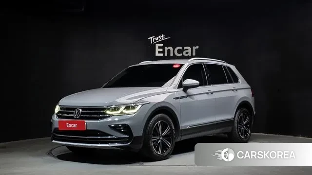 Volkswagen Tiguan second Generation 2022 Серебристо-серый из Кореи