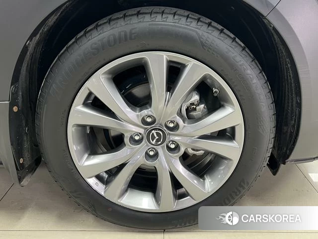 Mazda CX-30 2022 Белый из Китая