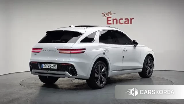 Genesis GV70 2021 Белый из Кореи