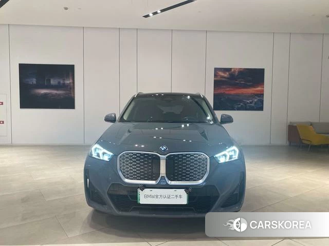 BMW iX1 2024 Темно-серый из Китая