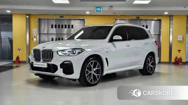 BMW X5 (G05) 2021 Белый из Кореи