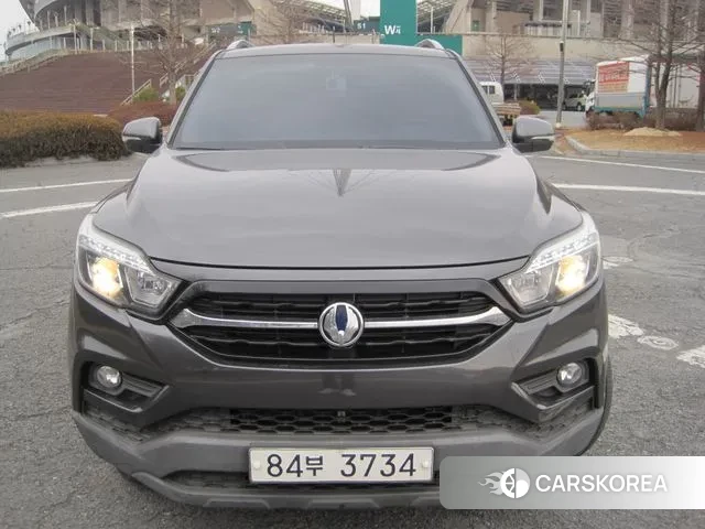 Ssangyong Rexton Sports 2018 Серый из Кореи