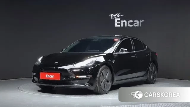 Tesla Model 3 2019 Черный из Кореи