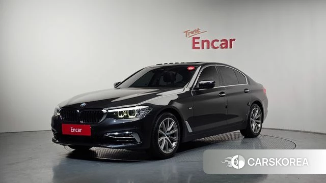 BMW 5 Series (G30) 2018 Серый из Кореи