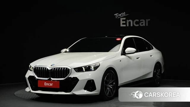 BMW 5 Series (G60) 2024 Белый из Кореи