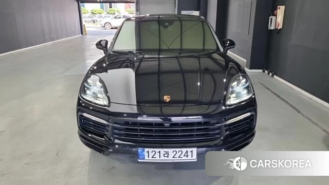 Porsche Cayenne (PO536) 2020 Черный из Кореи