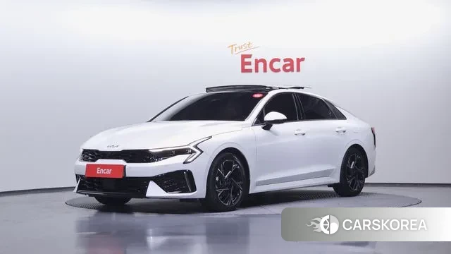 Kia The New K5 3rd generation 2024 Белый из Кореи