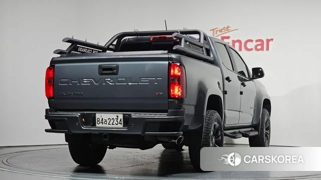 Chevrolet (GM Daewoo) Real New Colorado 2021 Серый из Кореи
