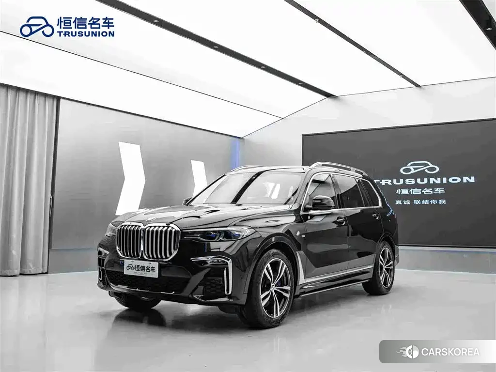 BMW X7 2022 Черный из Китая