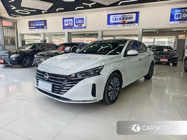 Nissan Teana 2023 Белый из Китая