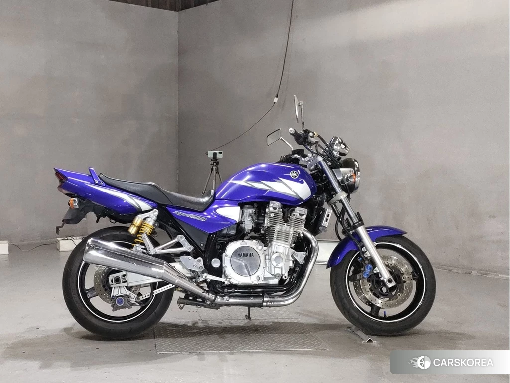 Проданный Yamaha XJR 1300 2016 из Японии, фото 2