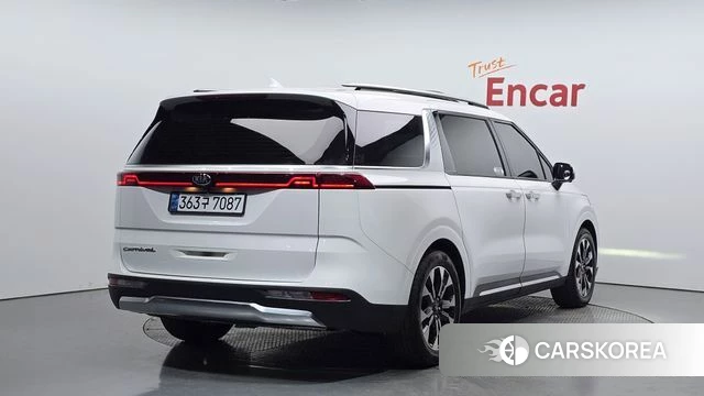 Kia Carnival 4th generation 2021 Белый из Кореи