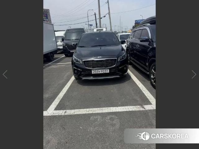 Kia The New Carnival 2018 Черный из Кореи