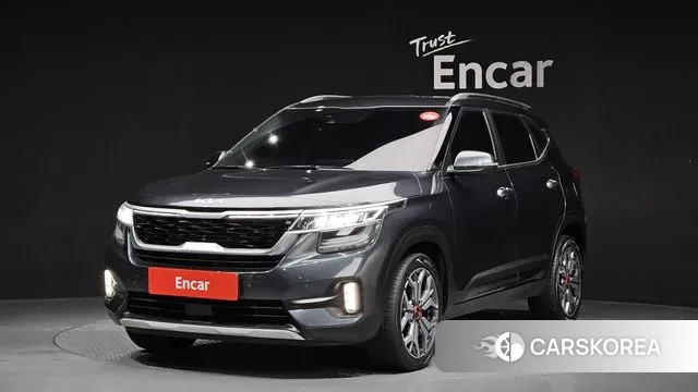 Kia Seltos 2022 Серый из Кореи