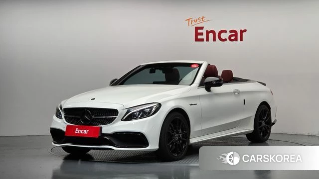 Mercedes-Benz C-Class W205 2018 Белый из Кореи