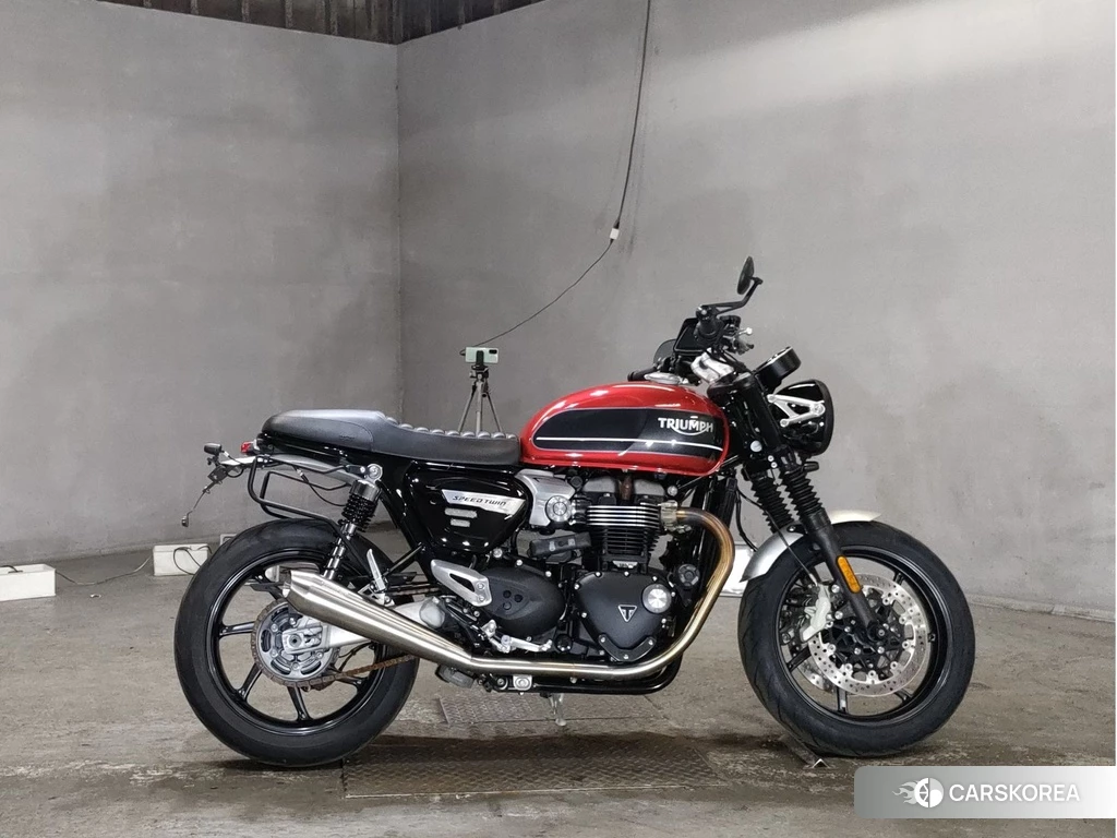 Проданный Triumph SPEED TWIN 2019 из Японии