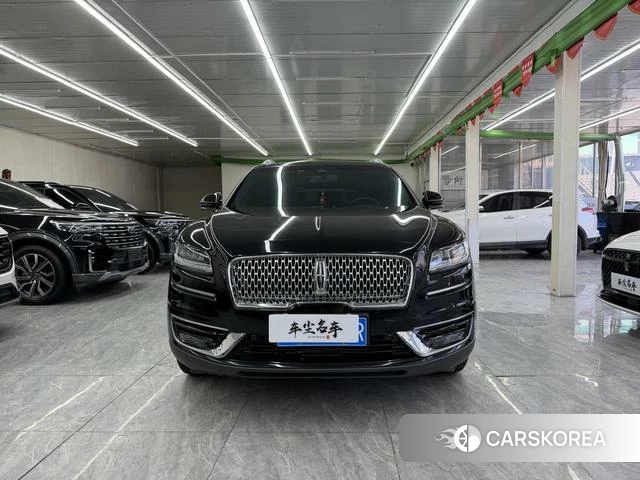 Lincoln Navigator (import) 2020 Черный из Китая