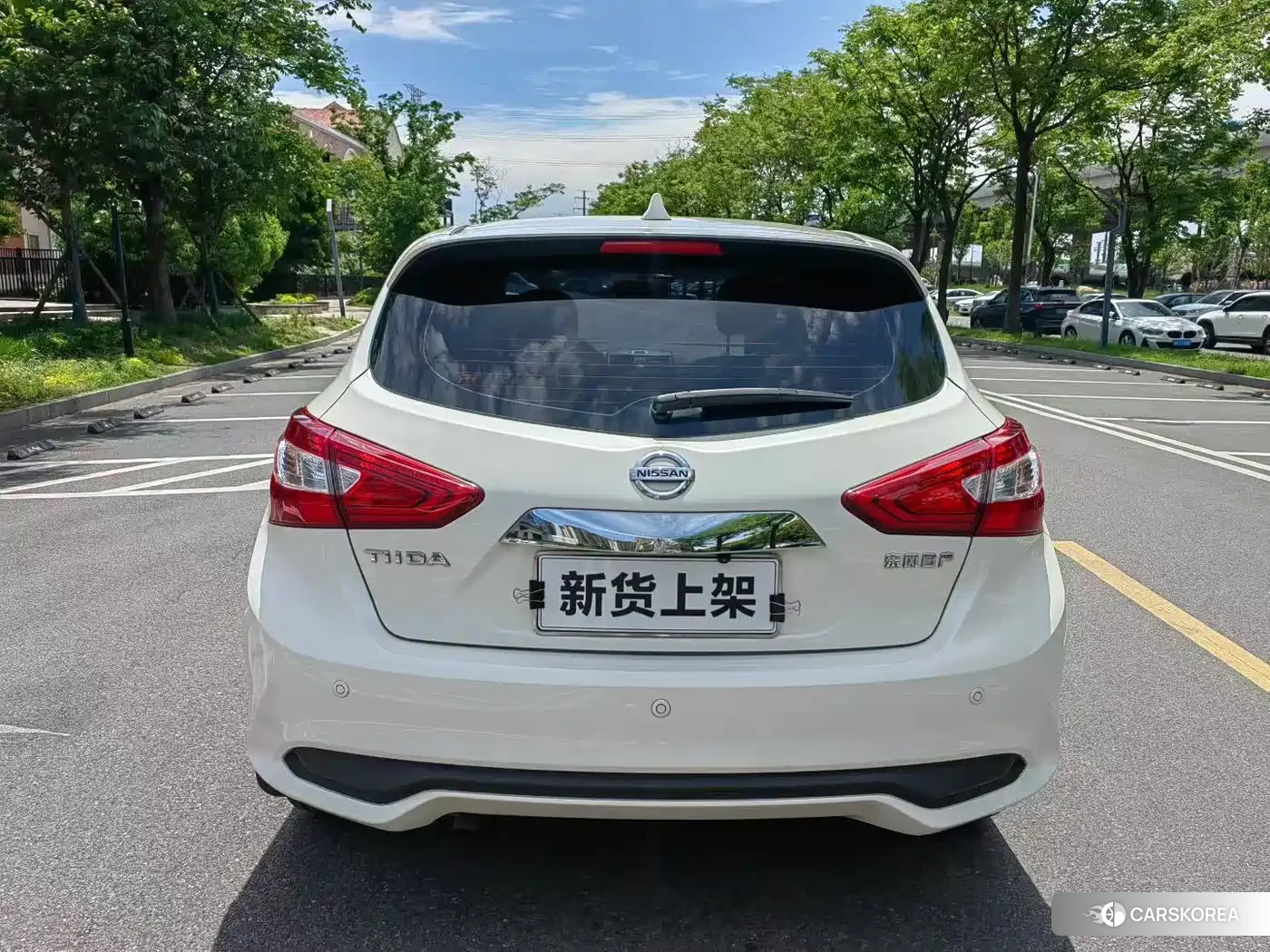 Nissan Tiida 2024 Белый из Китая