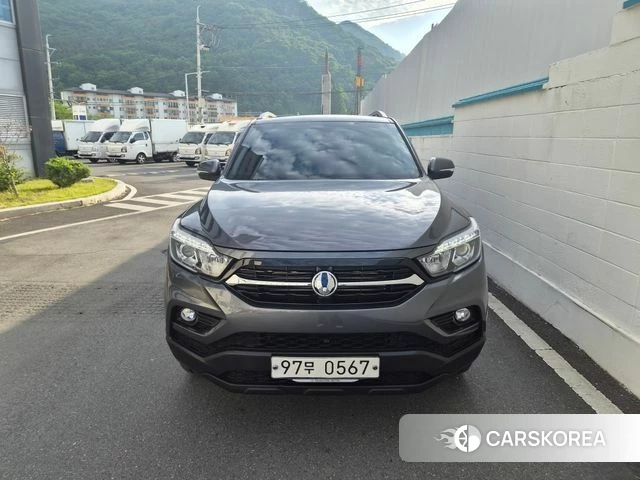 Ssangyong Rexton Sports 2019 Серый из Кореи