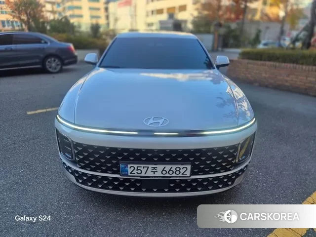 Hyundai Grandeur Hybrid (GN7) 2024 Жемчужный цвет из Кореи