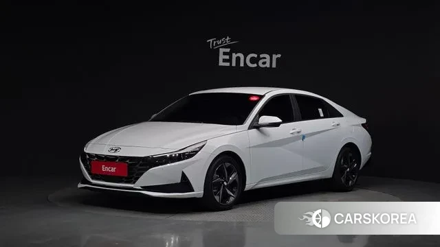 Hyundai Avante (CN7) 2023 Белый из Кореи