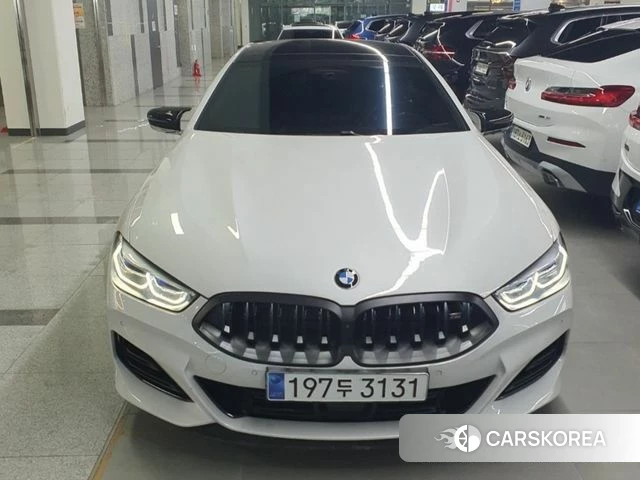 BMW 8 Series (G15) 2023 Белый из Кореи
