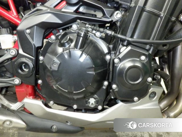 Engine photo