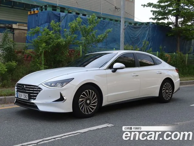Hyundai Sonata Hybrid (DN8) 2021 Белый из Кореи