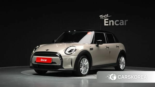 Mini Cooper 2022 Песочный из Кореи