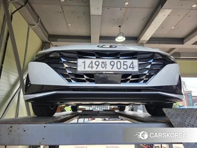 Hyundai Avante (CN7) 2021 Белый из Кореи