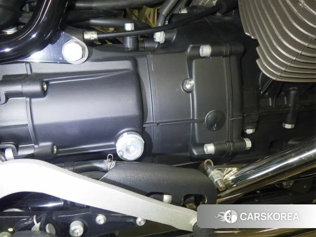 Engine photo