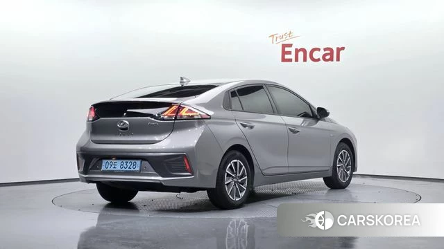 Hyundai The New Ionic Electric 2020 Серебряный из Кореи