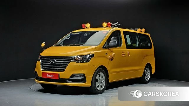 Hyundai The New Grand Starex 2021 Желтый из Кореи