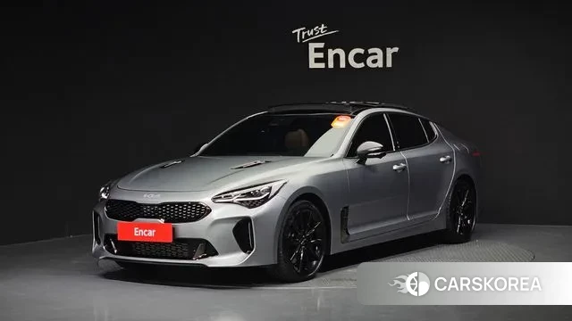 Kia Stinger Meister 2023 Серебристо-серый из Кореи