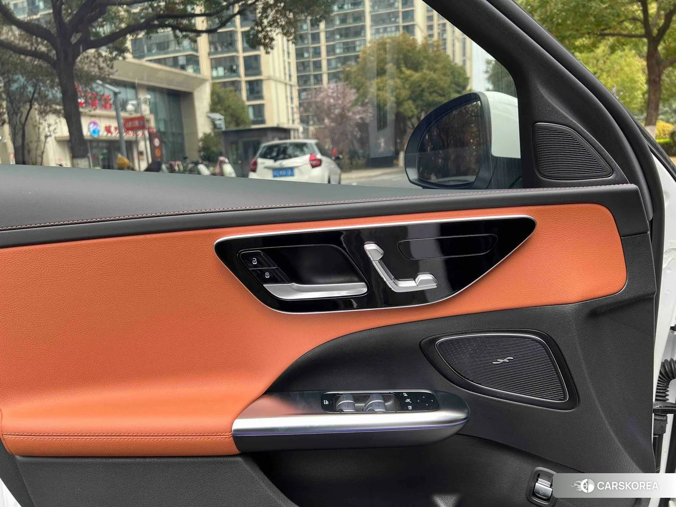 Mercedes-Benz Class C 2023 Белый из Китая