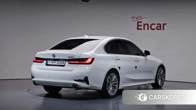 BMW 3 Series (G20) 2022 Белый из Кореи