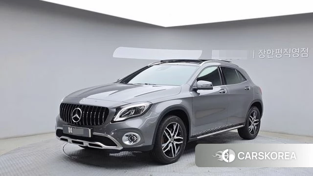 Mercedes-Benz GLA-Class X156 2019 Серый из Кореи