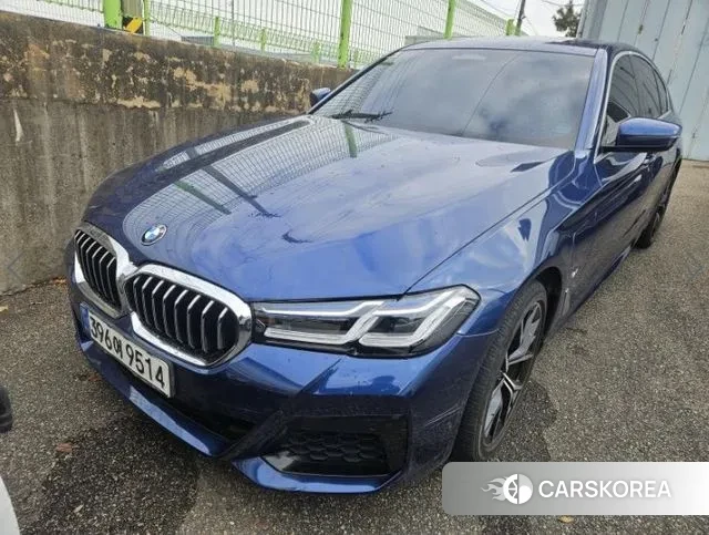 BMW 5 Series (G30) 2021 Синий из Кореи
