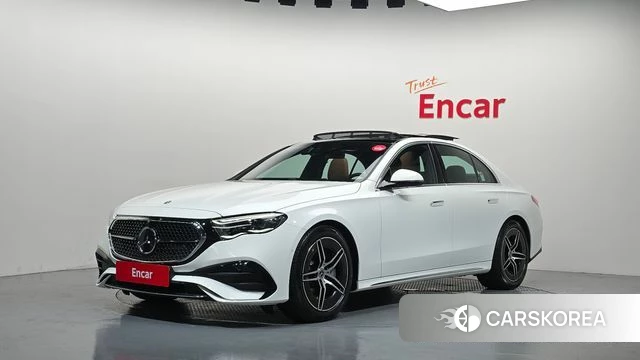 Mercedes-Benz E-Class W214 2026 Белый из Кореи