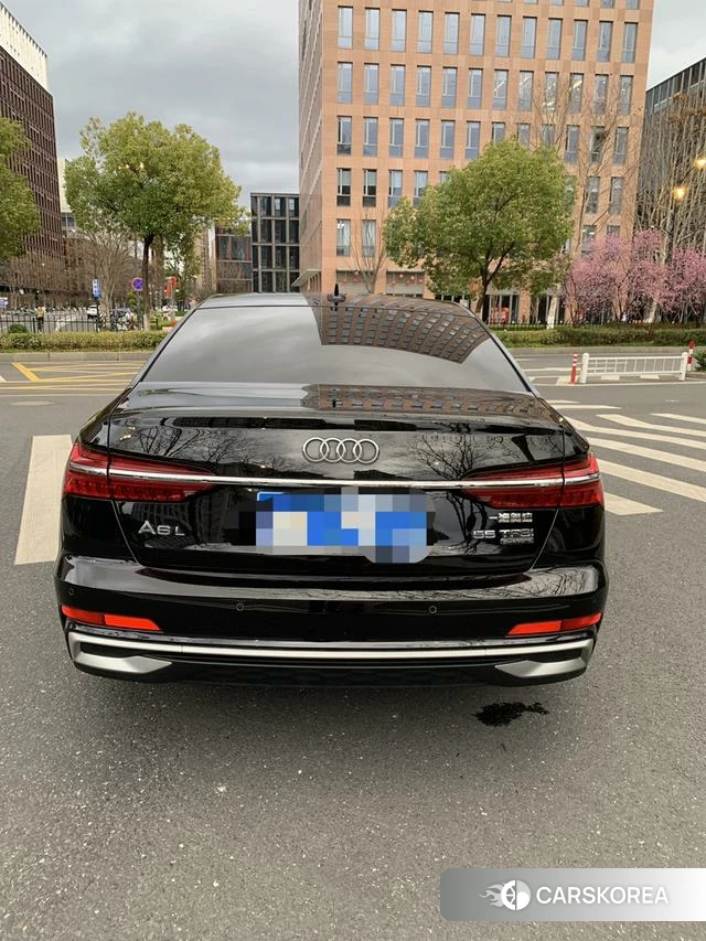 Audi A6L 2023 Черный из Китая