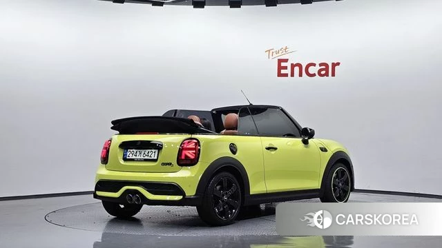 Mini Cooper S Convertible 2021 Желтый из Кореи