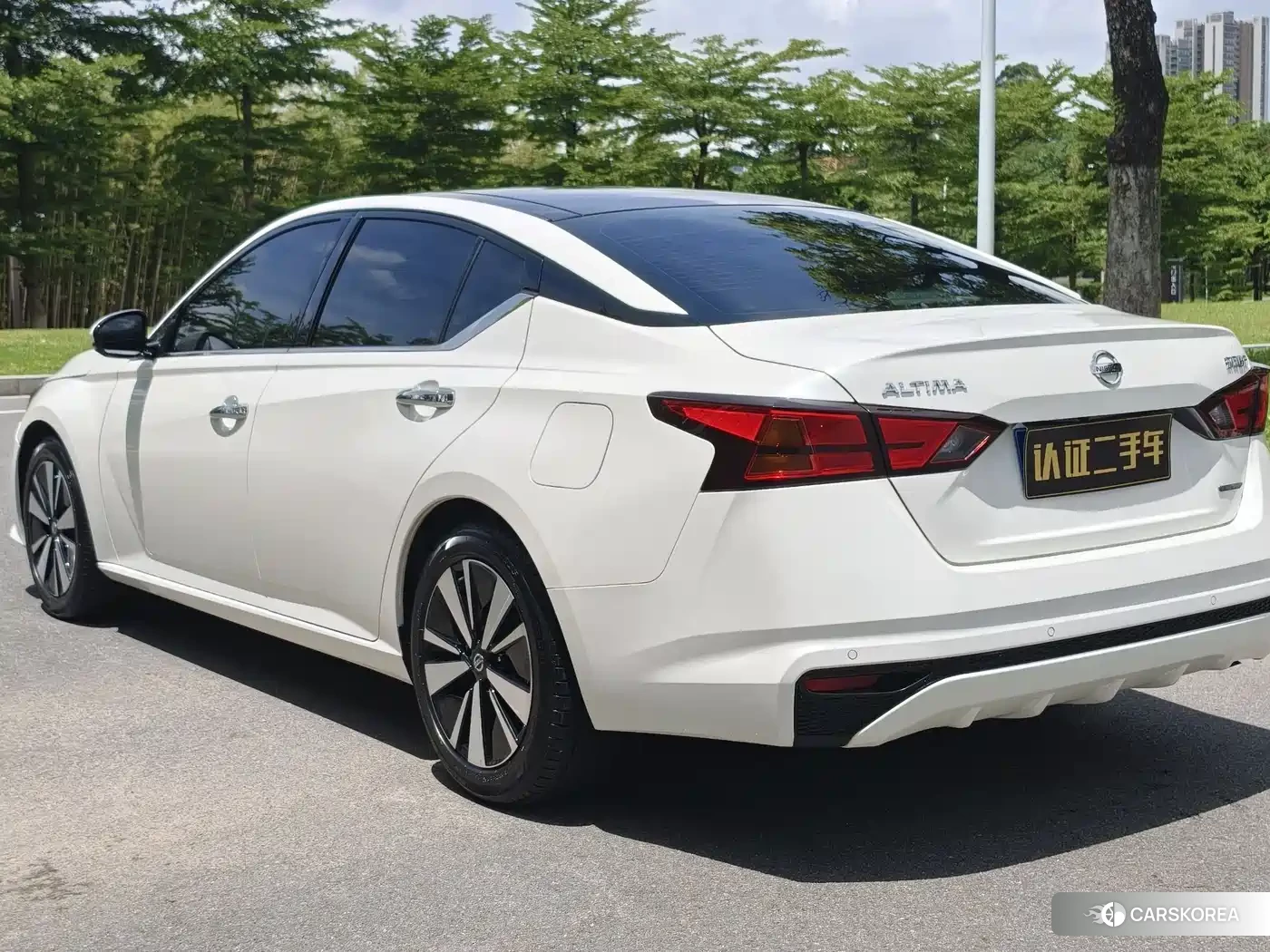 Nissan Altima 2022 Белый из Китая