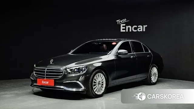 Mercedes-Benz E-Class W213 2021 Серый из Кореи