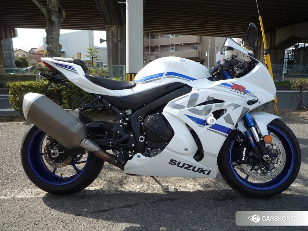 Проданный Suzuki GSX-R1000R 2020 из Японии