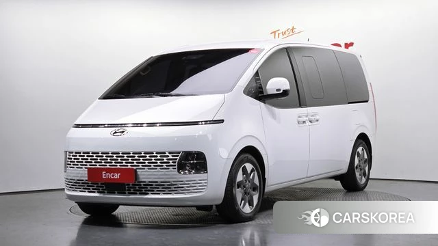 Hyundai Staria 2021 Белый из Кореи
